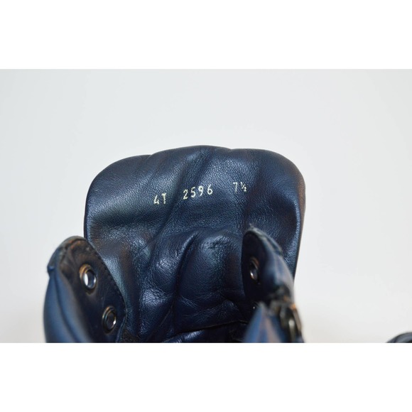 1980s vintage Prada Men's 7.5 hightop leather sneakers - Picture 8 of 9